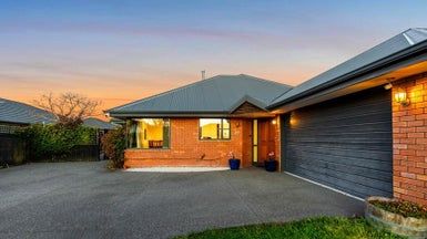  at 27 Ti Rakau Drive, Woolston, Christchurch