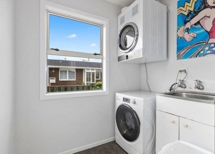 at 82 Te Aroha Street, Hamilton East, Hamilton, Waikato