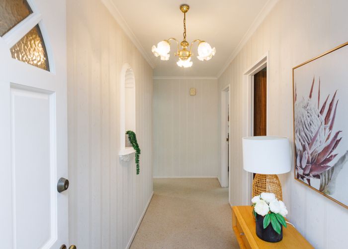  at 9 Churchill Avenue, Hokowhitu, Palmerston North