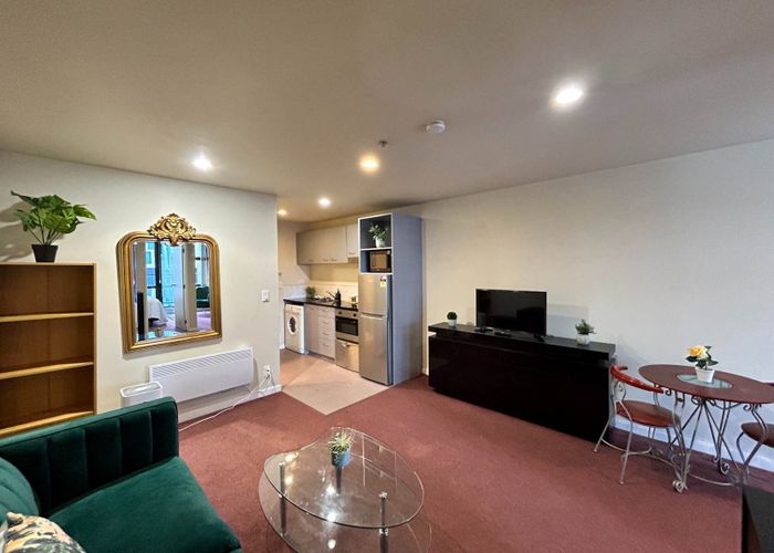  at 10J/76 Albert Street, City Centre, Auckland City, Auckland