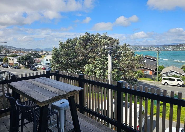  at 276 Queens Drive, Lyall Bay, Wellington, Wellington