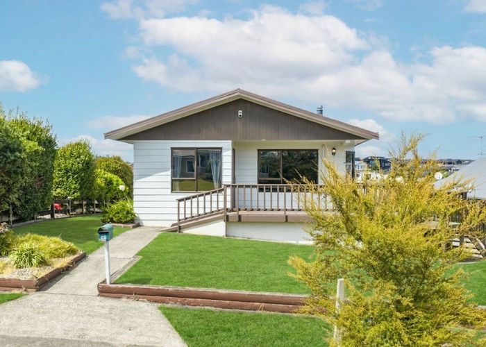 at 57 Lansdowne Crescent, Glenview, Hamilton, Waikato