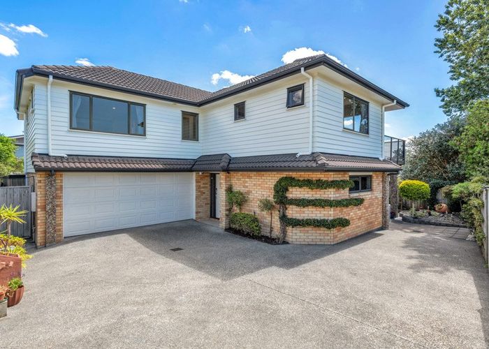  at 8A Fortyfoot Lane, Sunnyhills, Manukau City, Auckland