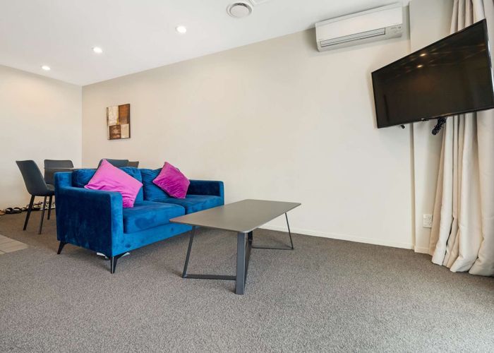 at 1010/17 Amersham Way, Manukau, Manukau City, Auckland
