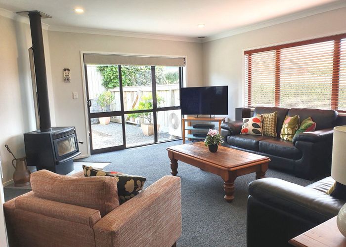  at 116 Kirton Drive, Riverstone Terraces, Upper Hutt