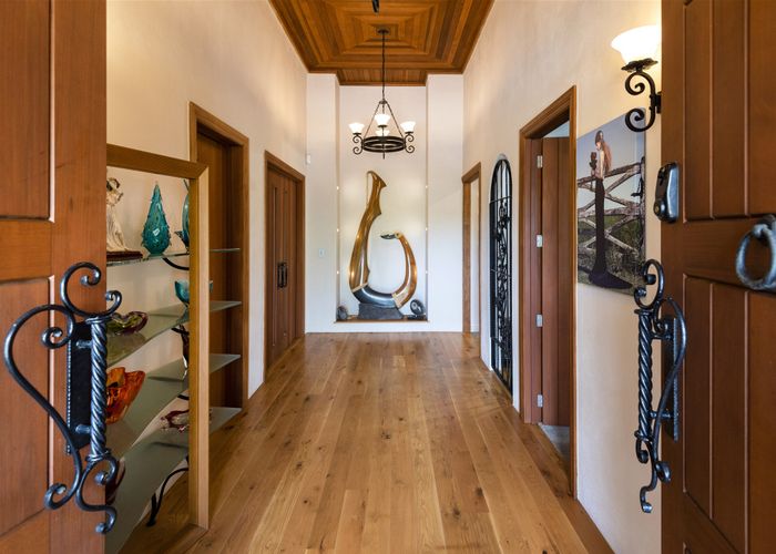  at 32 Brownhill Road, Manurewa