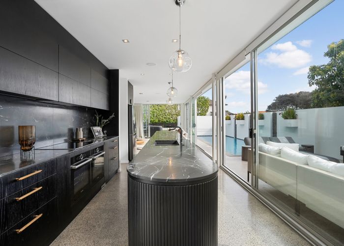  at 40 Woodside Road, Mount Eden, Auckland City, Auckland