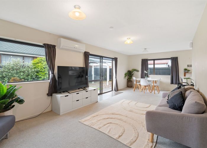  at 1/44 Wilson Street, Islington, Christchurch