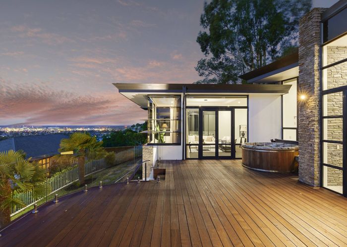 at 6 Trecastle Lane, Huntsbury, Christchurch City, Canterbury