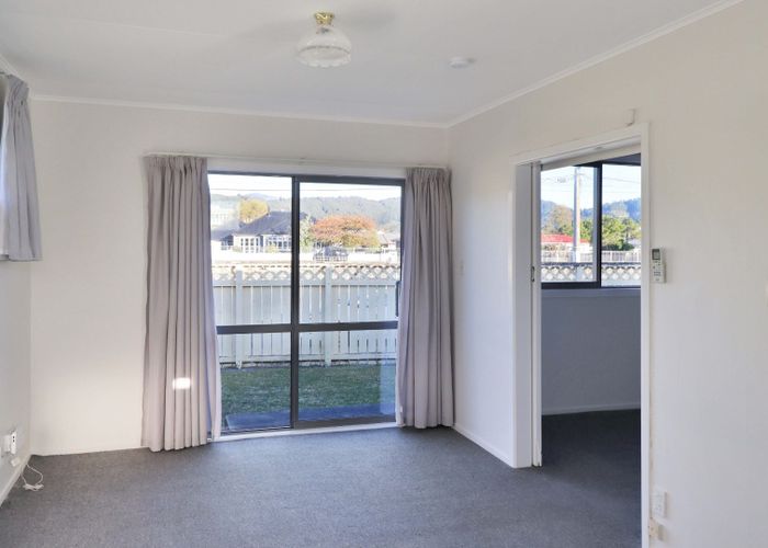  at 2/11 Stafford Street, Trentham, Upper Hutt, Wellington