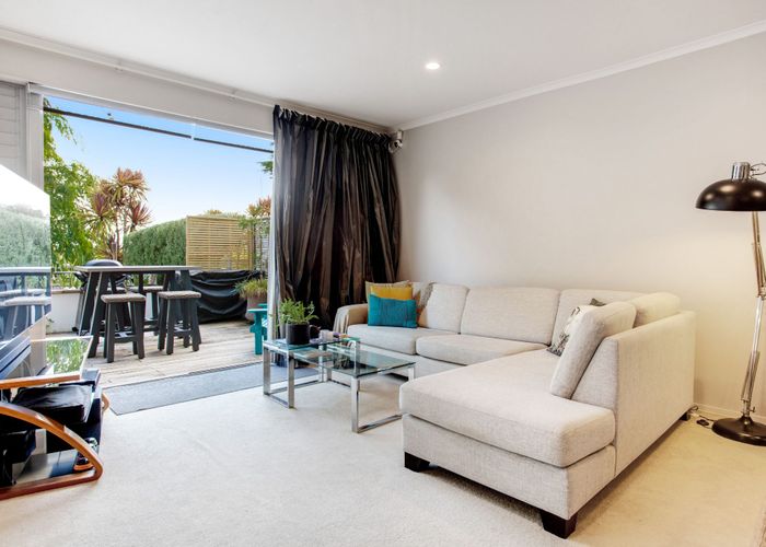  at 16 Willow Camp Road, Takanini, Papakura, Auckland