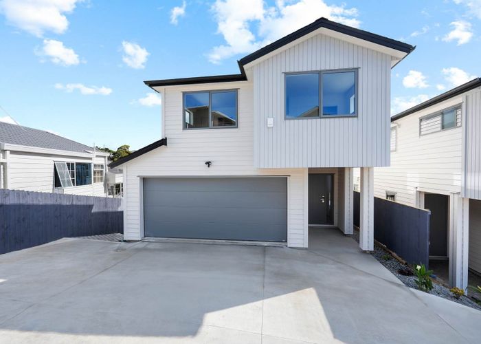  at 144A Oaktree Avenue, Browns Bay, North Shore City, Auckland