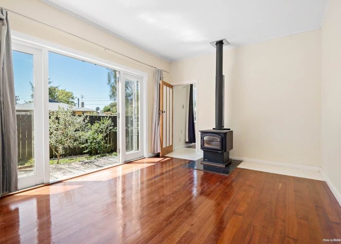  at 554C Swanson Road, Ranui, Waitakere City, Auckland