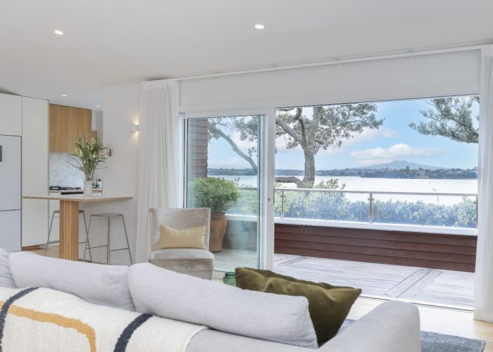  at 1/69 Princes Street, Northcote Point, North Shore City, Auckland