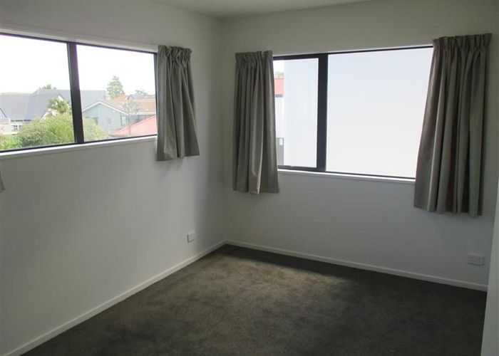  at 2/87 Mandeville Street, Riccarton, Christchurch City, Canterbury