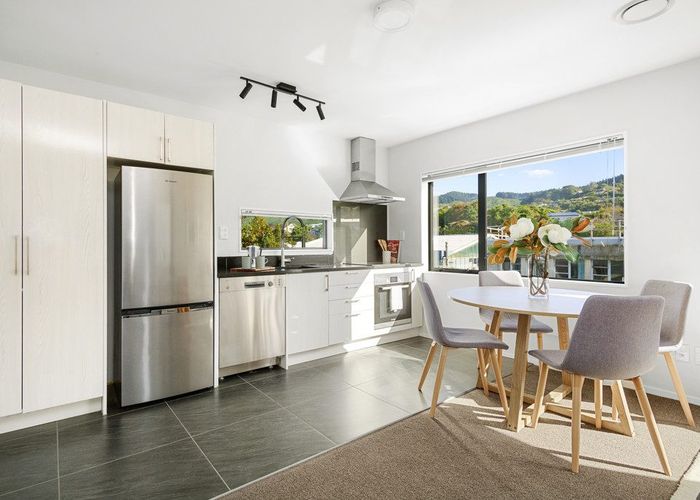  at 3/232 Main Road, Tawa, Wellington, Wellington