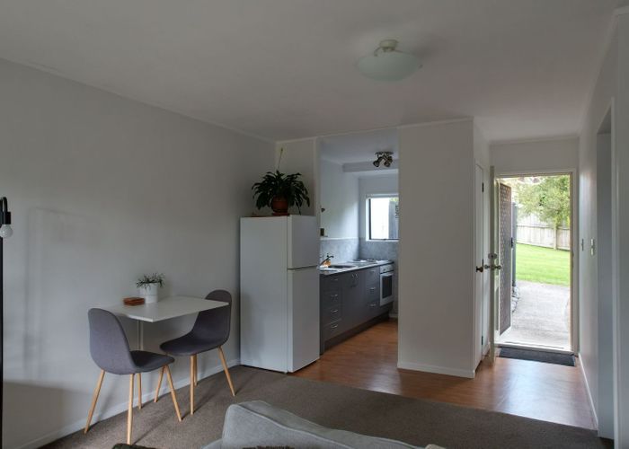  at 5/103 Seymour Road, Sunnyvale, Waitakere City, Auckland