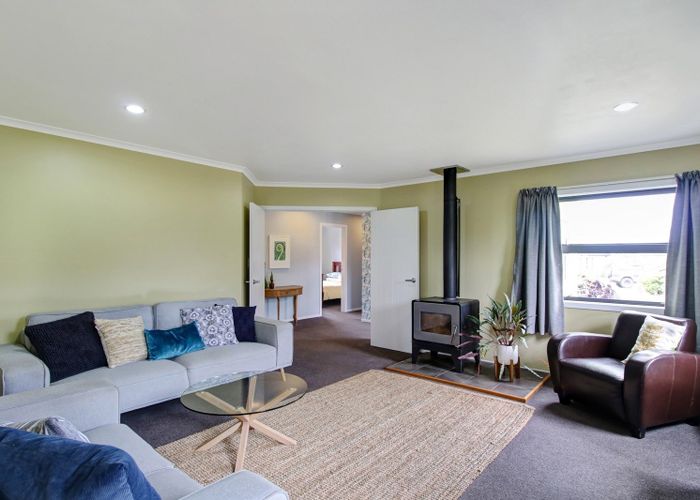  at 9 Oxnam Place, Foxton Beach, Foxton