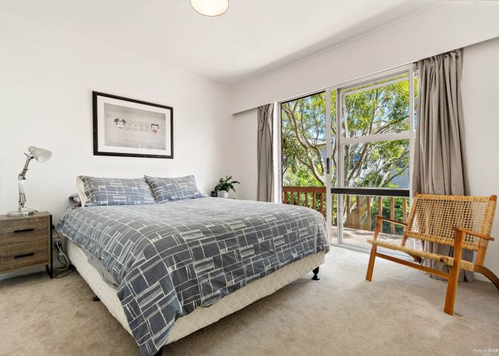 at 2/68 Clayburn Road, Glen Eden, Waitakere City, Auckland