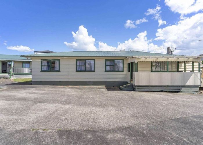  at 21 Tranent Road, Mangere, Manukau City, Auckland