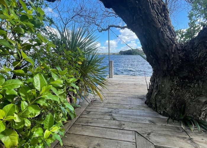  at 306 Hurstmere Road, Takapuna, Auckland