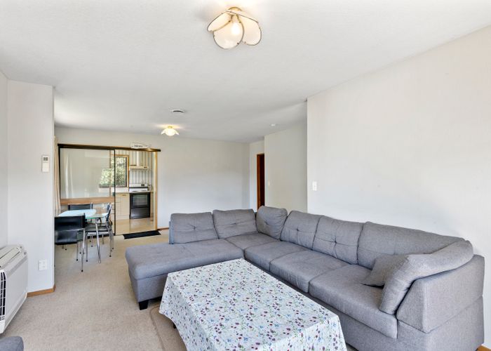  at 8/32 Hanrahan Street, Upper Riccarton, Christchurch