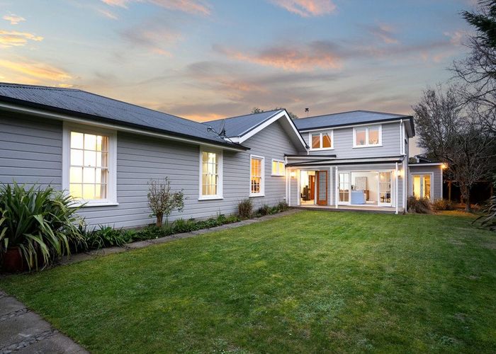  at 61 Grahams Road, Burnside, Christchurch