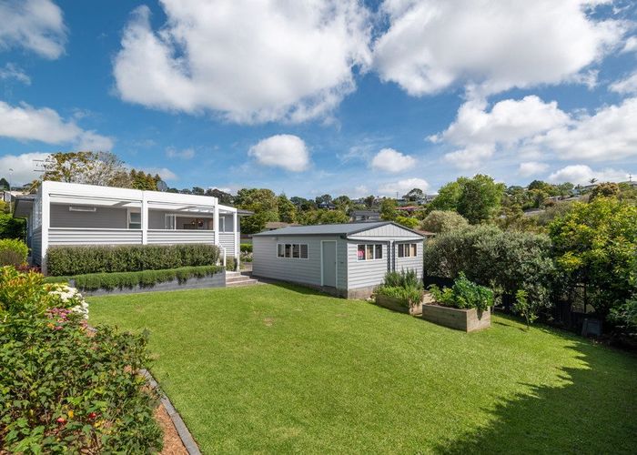  at 19 Betsland Crescent, Hillcrest, Auckland