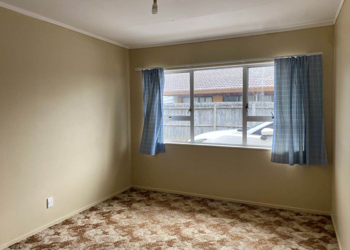  at 1/17 Berwyn Avenue, Takanini, Papakura, Auckland