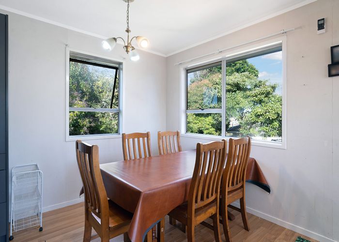  at 381 Triangle Road, Henderson, Auckland