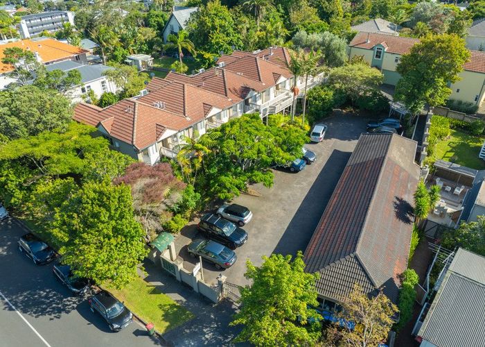  at 9/3 Lovelock Avenue, Mount Eden, Auckland City, Auckland