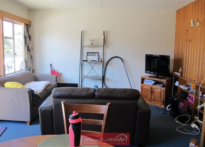  at 2/120 London Street, Dunedin Central, Dunedin