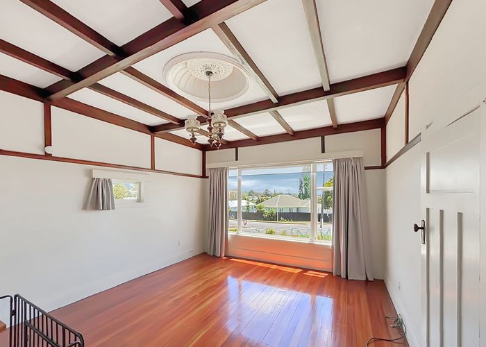  at 21 Clayburn Road, Glen Eden, Waitakere City, Auckland