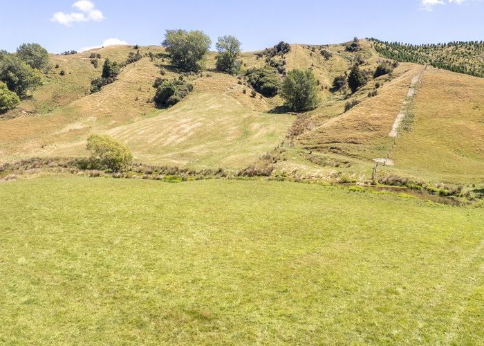  at 247 South Road, Mauriceville, Masterton, Masterton, Wellington
