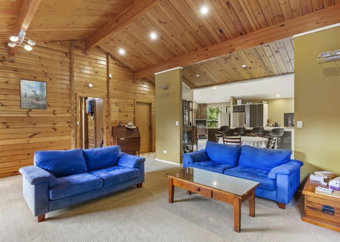  at 233 Golf Road, Titirangi, Auckland