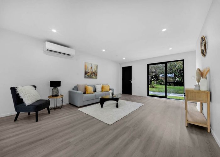  at 4/60 Landscape Road, Papatoetoe, Manukau City, Auckland