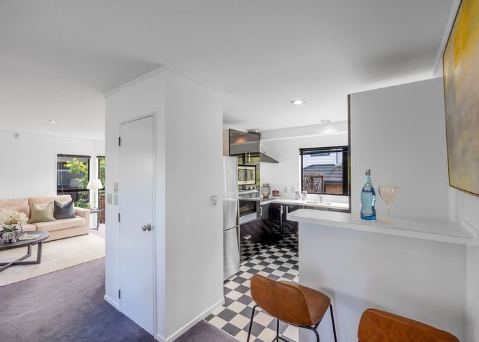  at 2/28 Ascot Ave , Remuera, Auckland City, Auckland