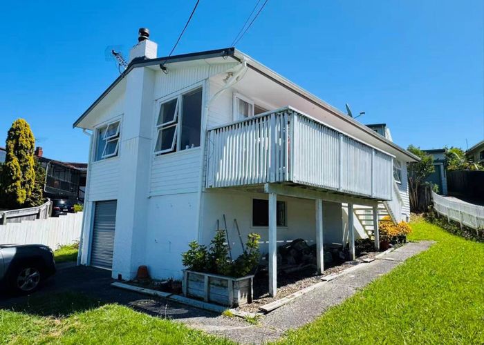  at 1/46 Becroft Drive, Forrest Hill, North Shore City, Auckland