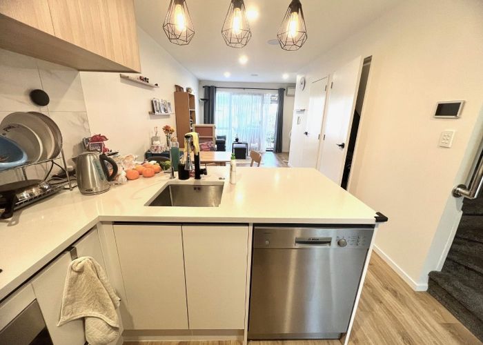  at 5/10 Ayr Road, Pakuranga, Manukau City, Auckland