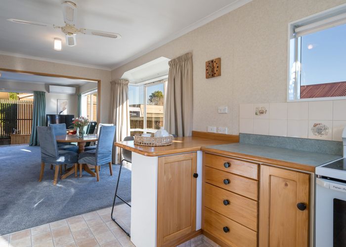  at 3 Lorimer Lane, Richmond