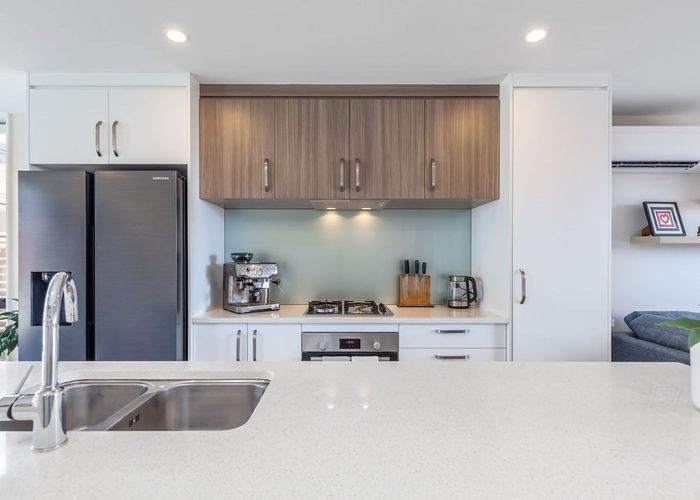  at 12 Seafarer Crescent, Stanmore Bay, Whangaparaoa
