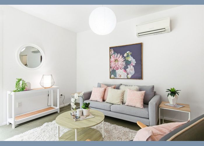  at 2/39 Onslow Road, Khandallah, Wellington