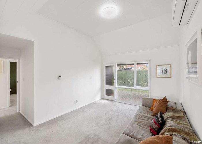  at 52O Pilkington Road, Panmure, Auckland City, Auckland