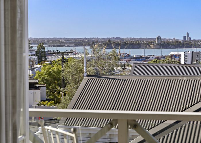  at 41 Saint Georges Bay Road, Parnell, Auckland
