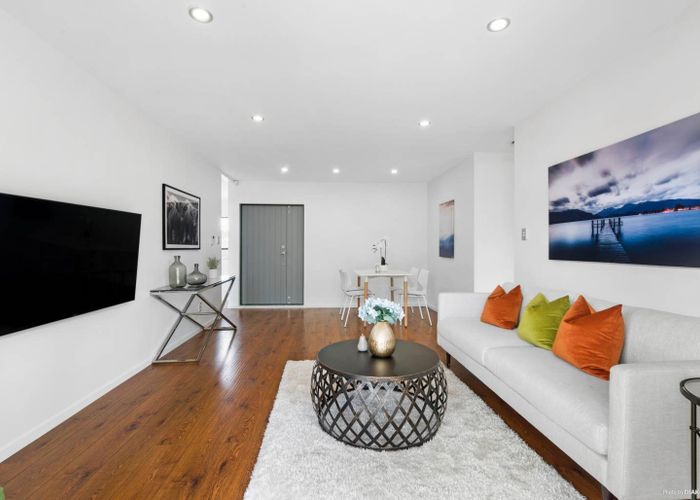  at 46 Sylvia Road, Hillcrest, North Shore City, Auckland
