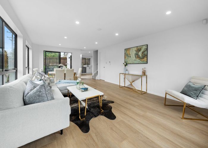  at 8a Claridge Street, Glen Eden, Waitakere City, Auckland