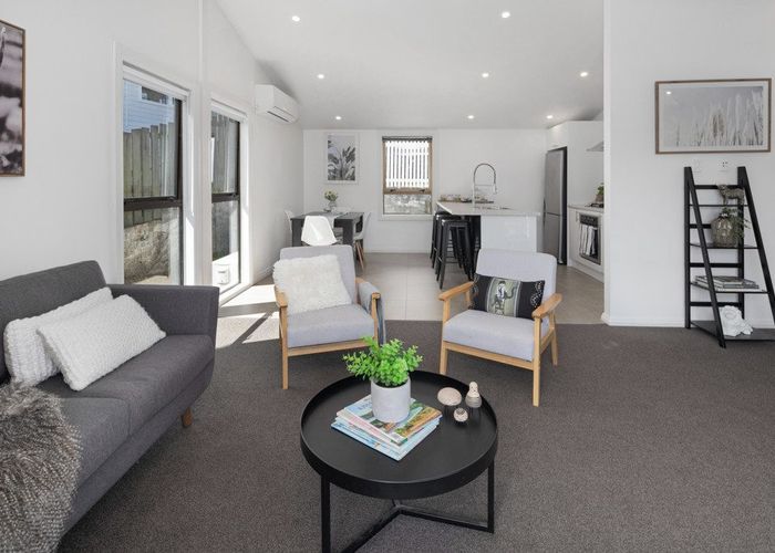  at 3 Ensign Lane, Whitby, Porirua