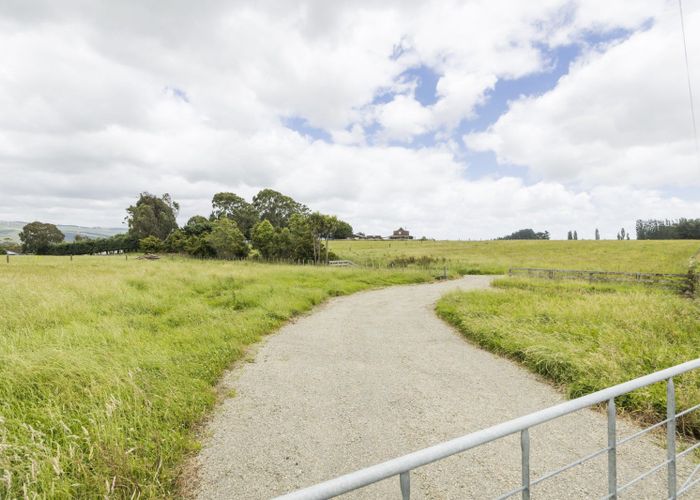  at 906 Ashhurst Road, Palmerston North