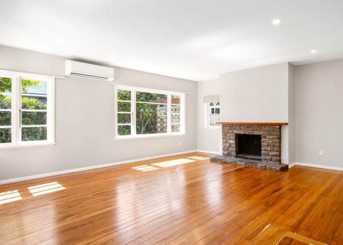  at 105 Glandovey Road, Fendalton, Christchurch City, Canterbury