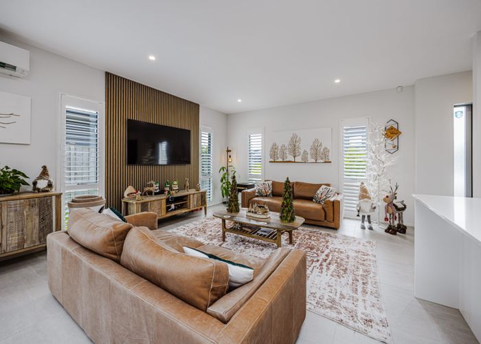  at 43 Port Way, Rosehill, Papakura, Auckland